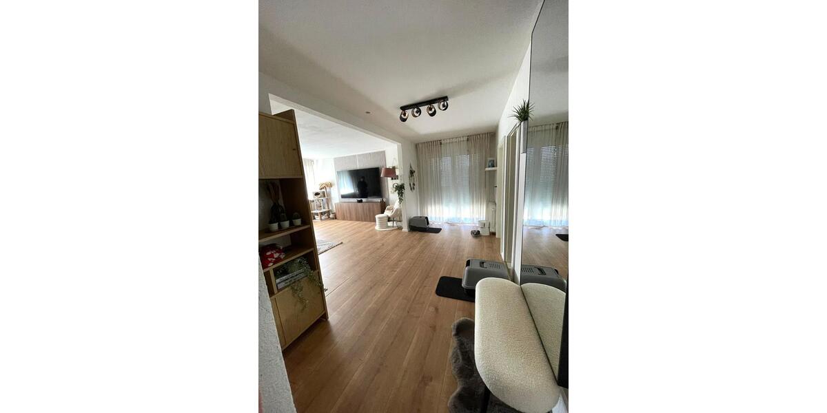 Etagenwohnung Preußisch Oldendorf - 1 Zimmer, 85 m&sup2;, 750&euro; | Angebot:26614565