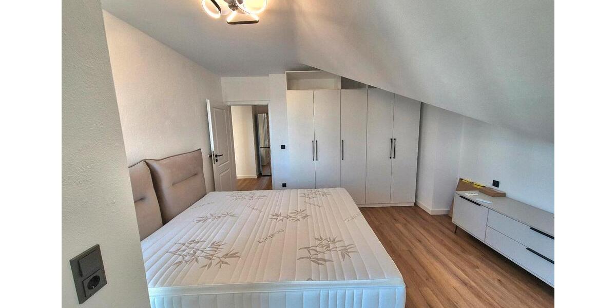 Dachgeschoßwohnung Bad Aibling - 2 Zimmer, 60 m&sup2;, 1.400&euro; | Angebot:26341942