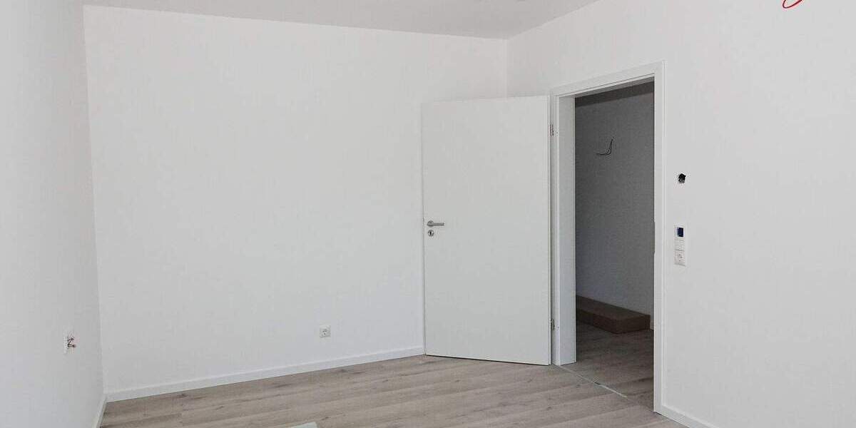Etagenwohnung Esens - 3 Zimmer, 90 m&sup2;, 990&euro; | Angebot:24790988