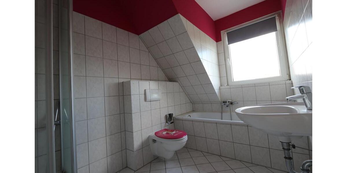 Helle, ruhige 3 Raum Wohnung in Görzig! 3 zimmer