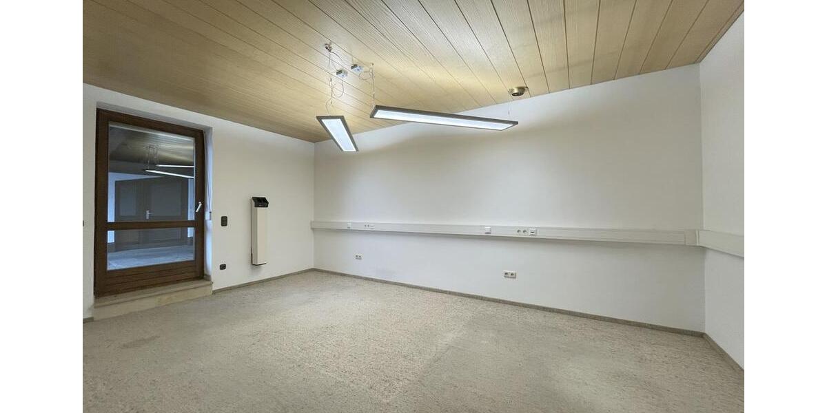 Gewerbeobjekt Teisnach - 600&euro; | Angebot:19457593