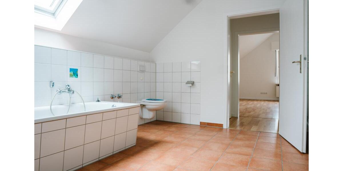 Etagenwohnung Bad Rothenfelde - 5 Zimmer, 140 m&sup2;, 1.120&euro; | Angebot:26545467