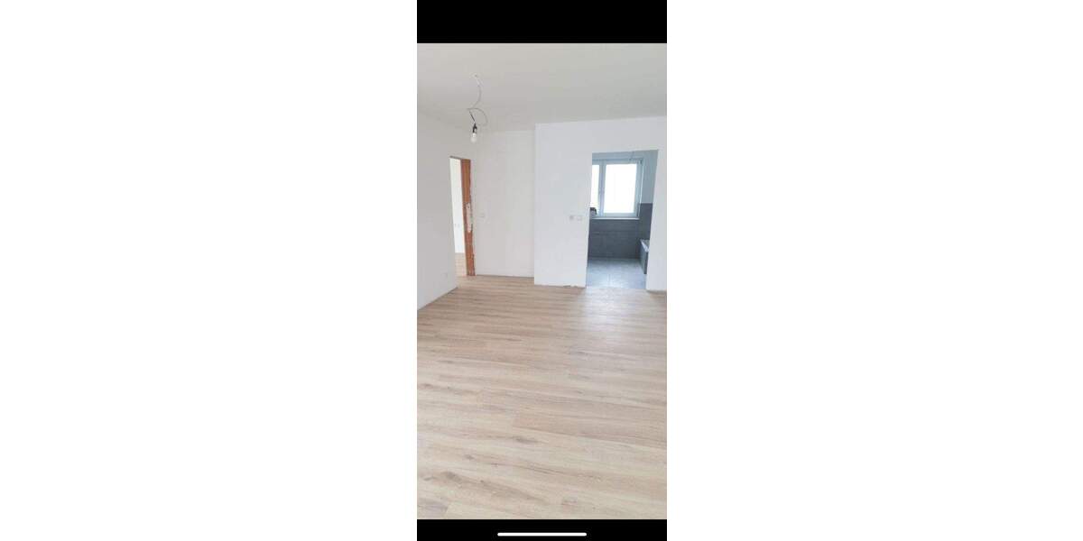 Etagenwohnung Crailsheim - 3 Zimmer, 102 m&sup2;, 1.260&euro; | Angebot:23954977