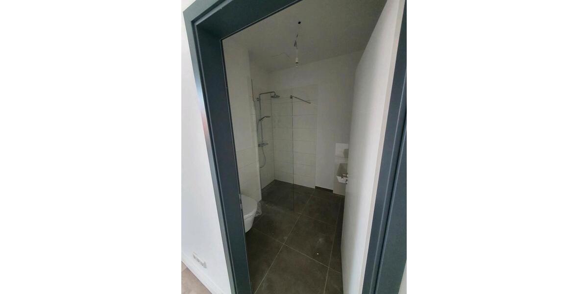 Geräumige 4-Raum-Wohnung zu vermieten 4 zimmer