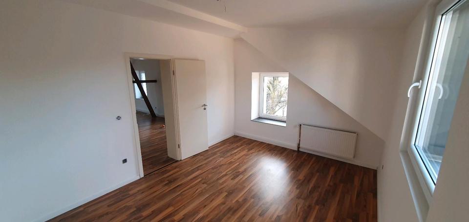 Dachgeschoßwohnung Herne Eickel - 3 Zimmer, 95 m&sup2;, 930&euro; | Angebot:24783740
