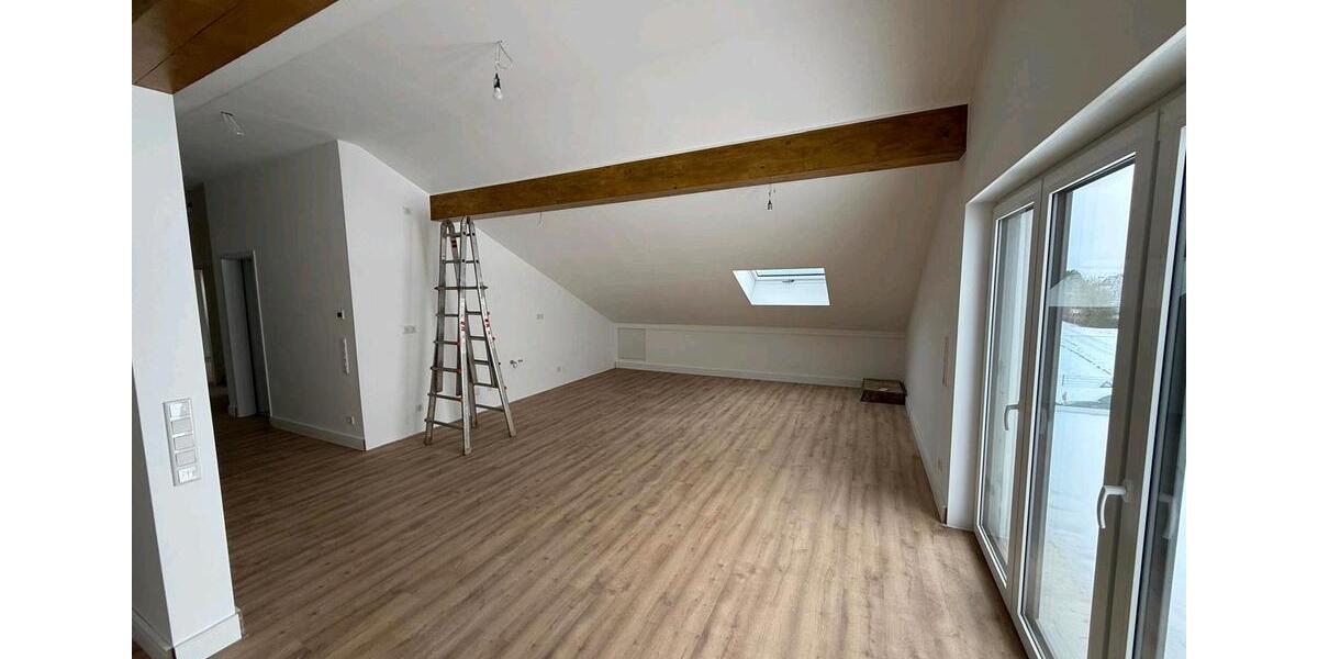 Dachgeschoßwohnung Bad Essen - 4 Zimmer, 125 m&sup2;, 1.300&euro; | Angebot:24681903