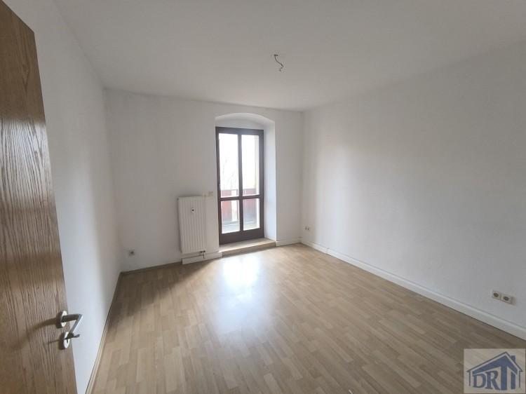 Etagenwohnung Zittau - 3 Zimmer, 81 m&sup2;, 405&euro; | Angebot:25719734