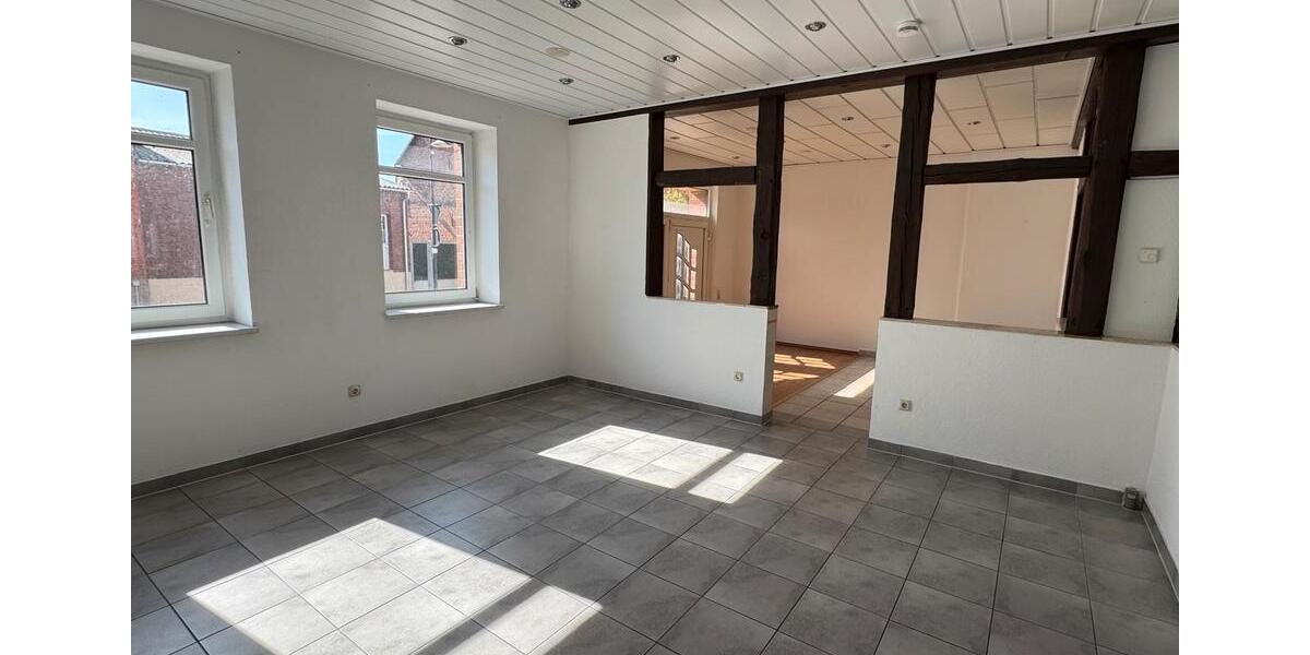 Erdgeschoßwohnung Oebisfelde-Weferlingen Döhren - 2.5 Zimmer, 70 m&sup2;, 700&euro; | Angebot:26463269