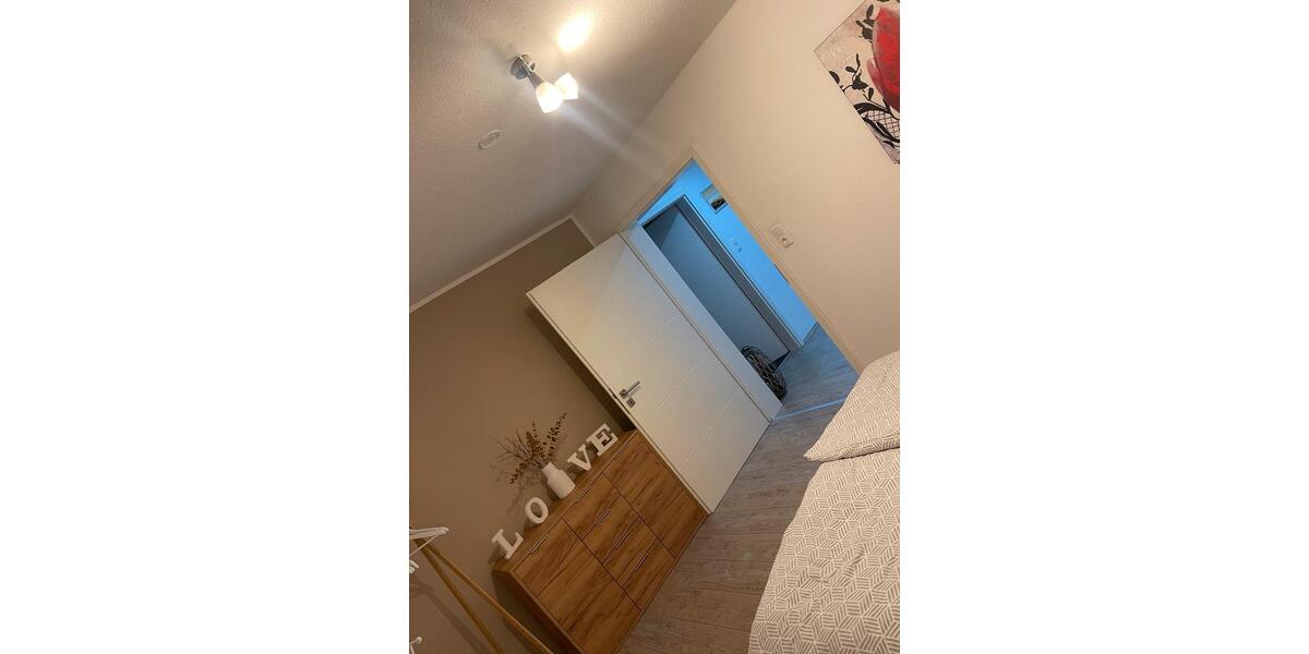 Erdgeschoßwohnung Moormerland - 2 Zimmer, 70 m&sup2;, 900&euro; | Angebot:25982604