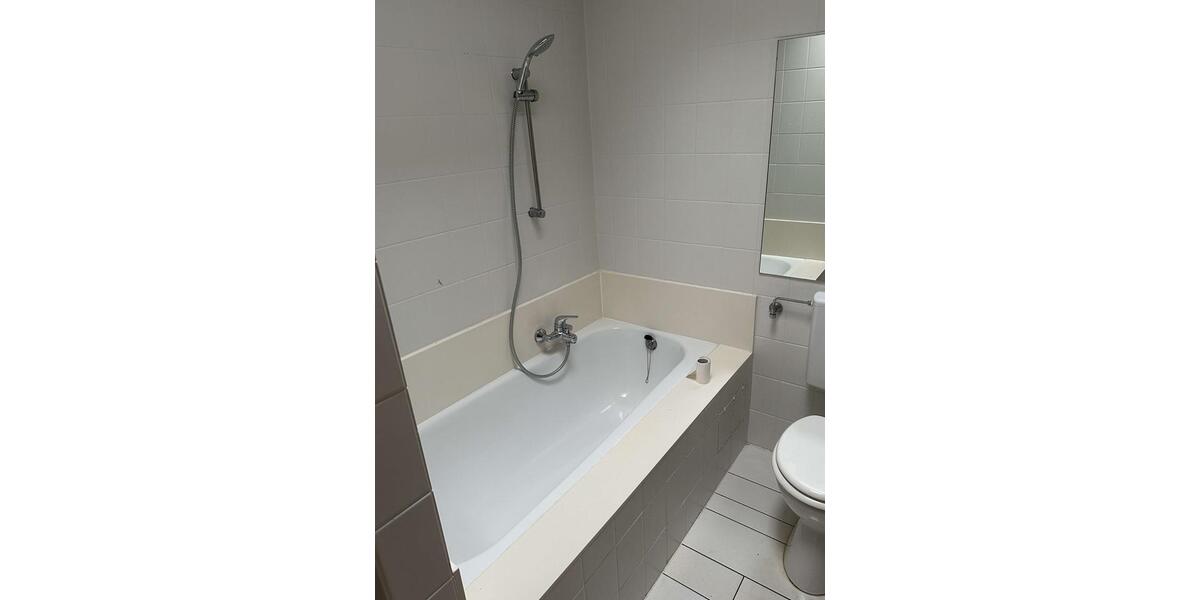 Doppelhaushälfte mit Garten und Garage 3 zimmer