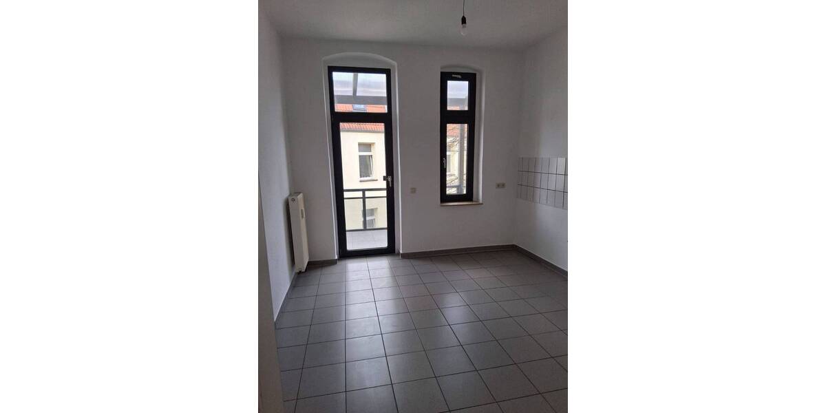 Etagenwohnung Magdeburg Alte Neustadt - 4 Zimmer, 83 m&sup2;, 680&euro; | Angebot:26208202
