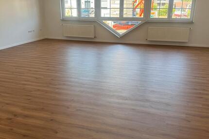 Wohnung Dielheim - 2 Zimmer, 103 m&sup2;, 1.000&euro; | Angebot:27619224