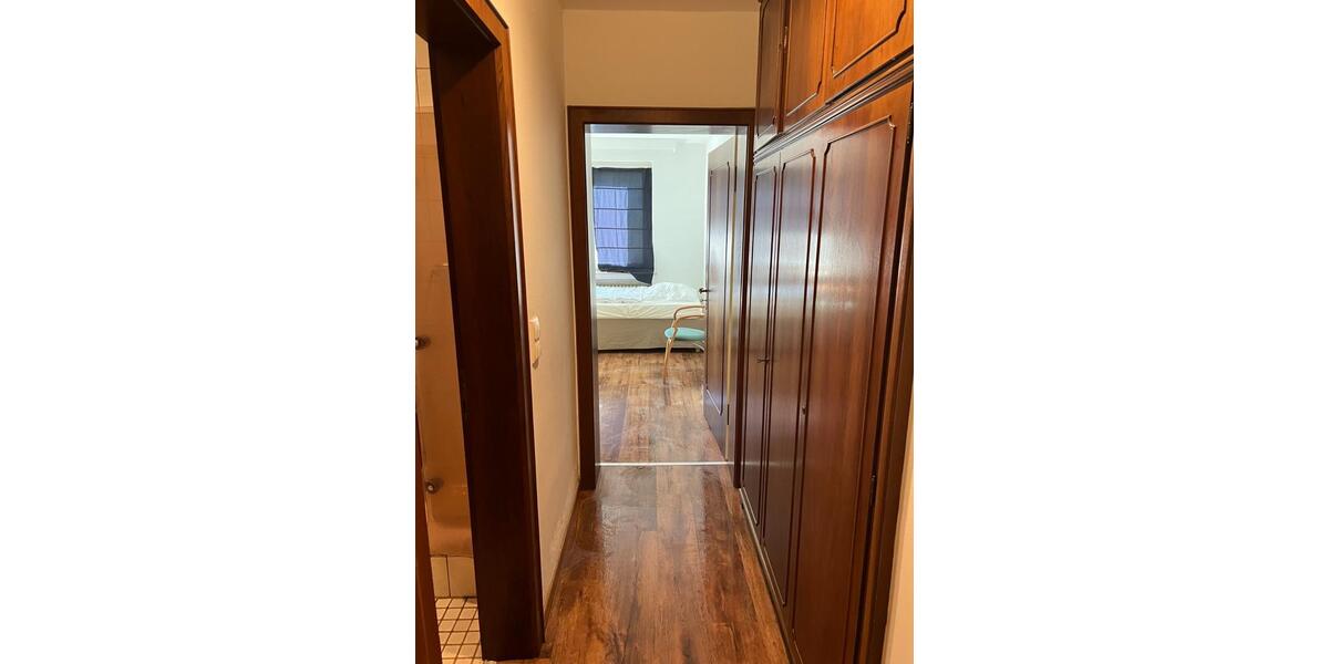 Wohnen auf Zeit Springe - 9 Zimmer, 250 m&sup2;, 15&euro; | Angebot:21582444