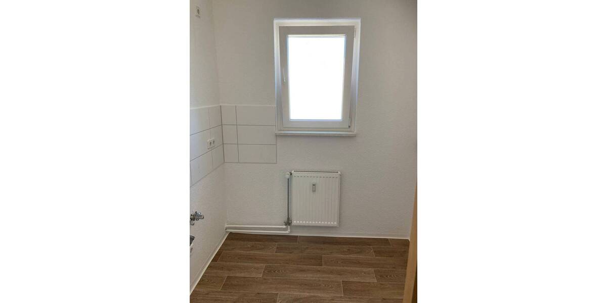 Etagenwohnung Gera Lusan - 2 Zimmer, 52 m&sup2;, 315&euro; | Angebot:26805929
