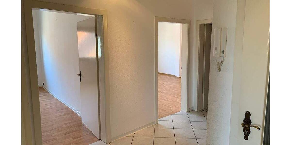 Etagenwohnung Osterode am Harz Osterode - 2 Zimmer, 74 m&sup2;, 370&euro; | Angebot:23977354