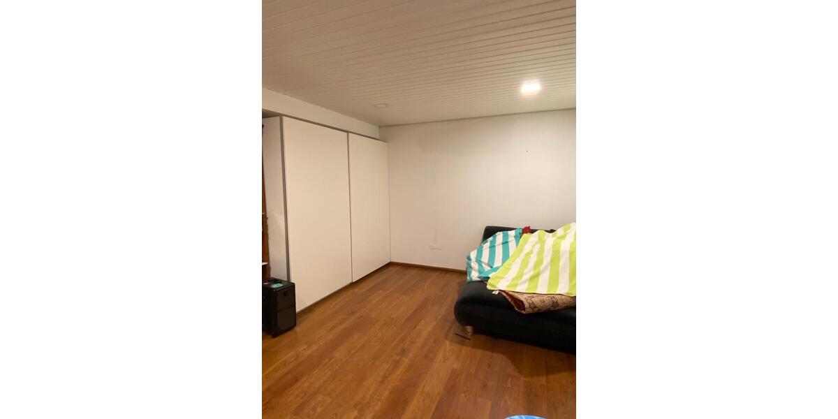 Stuttgart Luxus 4 Zimmer WG in der Nähe Flughafen 4 zimmer