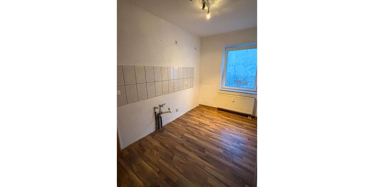 Etagenwohnung Bernburg (Saale) - 3 Zimmer, 50 m&sup2;, 450&euro; | Angebot:26292738