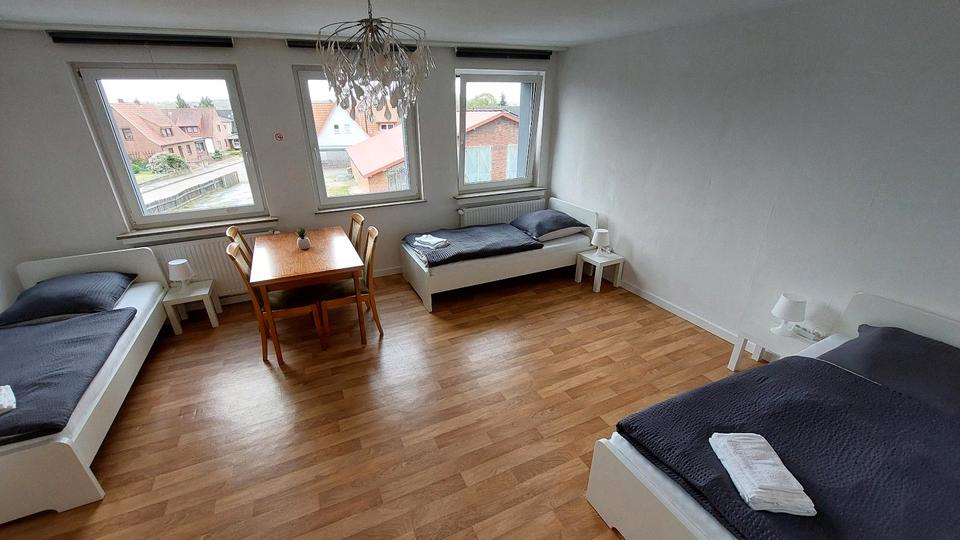 Wohnen auf Zeit Syke - 7 Zimmer, 170 m&sup2;, 20&euro; | Angebot:26200952