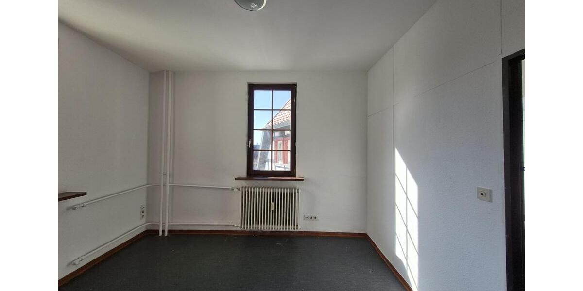 Etagenwohnung Laubach - 2 Zimmer, 50 m&sup2;, 450&euro; | Angebot:25648795