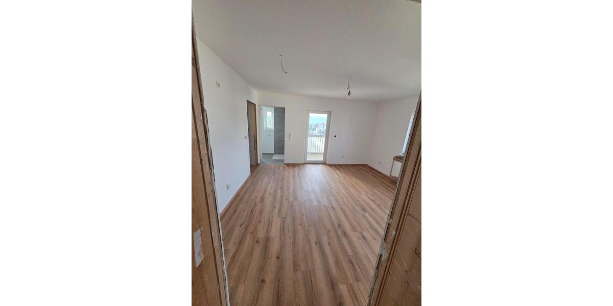 Etagenwohnung Rotenburg an der Fulda - 5 Zimmer, 110 m&sup2;, 1.350&euro; | Angebot:24701479