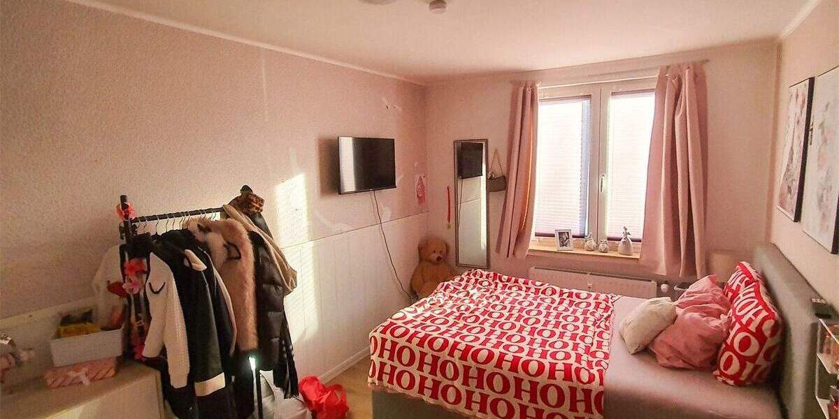 Etagenwohnung Nienburg - 4 Zimmer, 155 m&sup2;, 970&euro; | Angebot:25667281