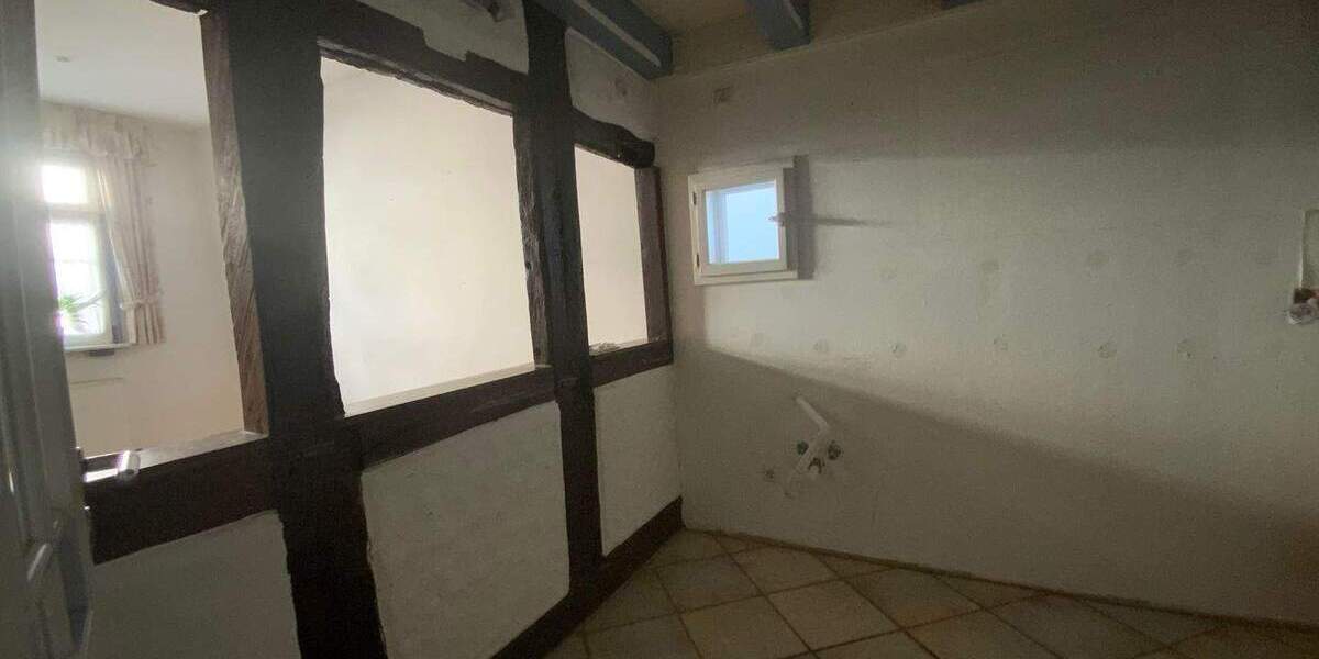 Einfamilienhaus Lünen - 3 Zimmer, 90 m&sup2;, 800&euro; | Angebot:25165863