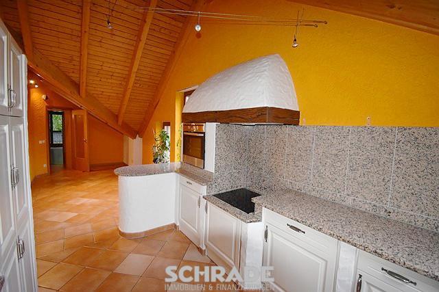 Etagenwohnung Seehausen (Altmark) - 3 Zimmer, 180 m&sup2;, 700&euro; | Angebot:22053162