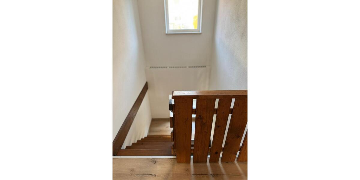 Reihenhaus Steindorf - 6 Zimmer, 153 m&sup2;, 1.500&euro; | Angebot:25969563
