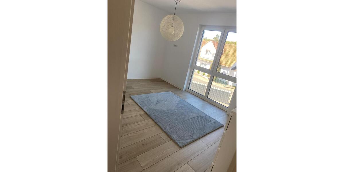 Etagenwohnung Porta Westfalica - 4 Zimmer, 113 m&sup2;, 1.250&euro; | Angebot:26479990