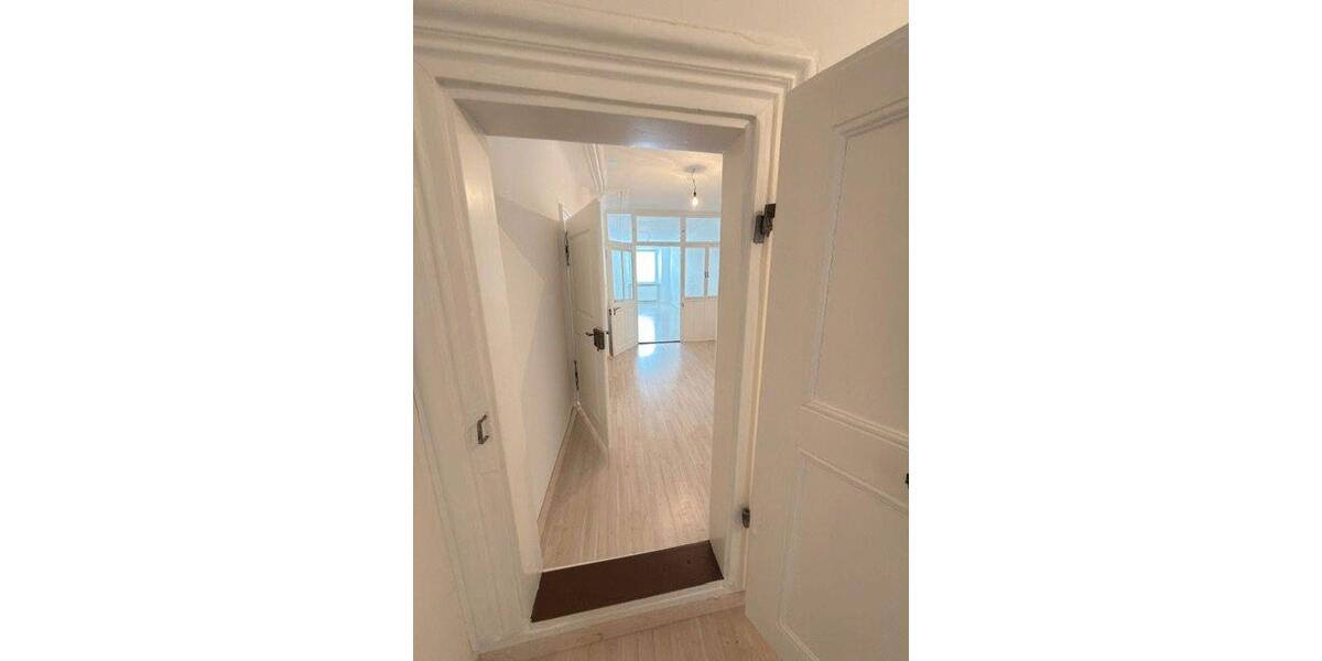 Etagenwohnung Straubing - 3.5 Zimmer, 160 m&sup2;, 1.150&euro; | Angebot:25879353