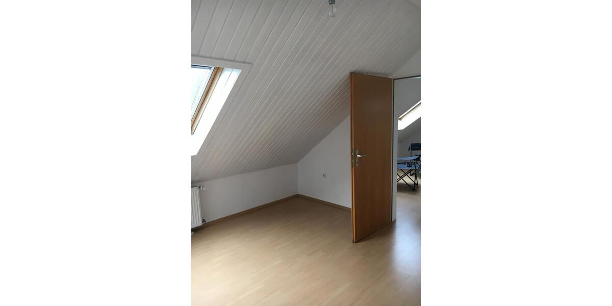 Dachgeschoßwohnung Bergkamen - 2 Zimmer, 60 m&sup2;, 630&euro; | Angebot:26543532