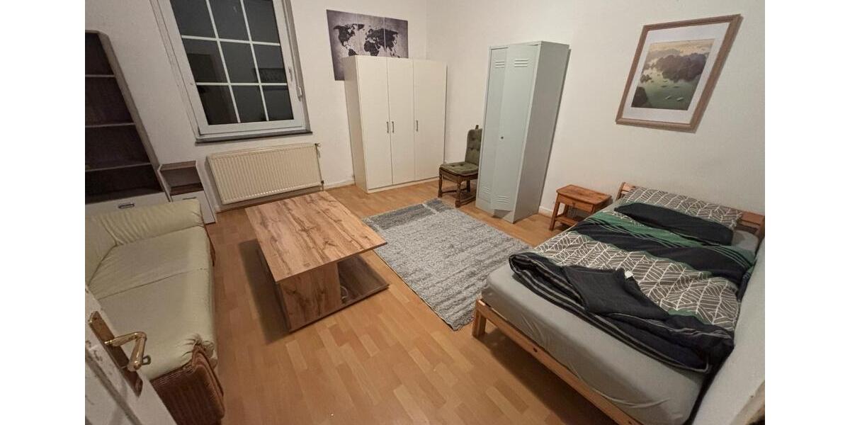 Erdgeschoßwohnung Emsdetten - 7 Zimmer, 160 m&sup2;, 15&euro; | Angebot:25764226