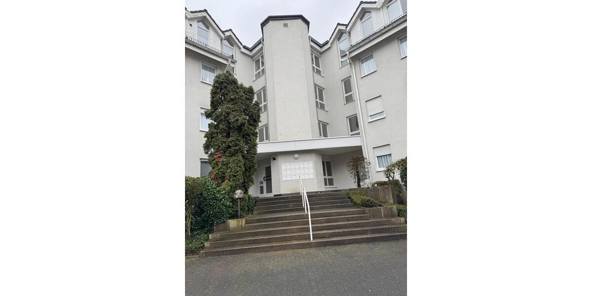 Terassenwohnung Bad Homburg - Einbauküche, Stellplatz , Haustier 2 zimmer