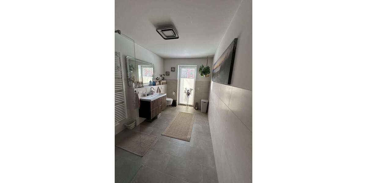 Etagenwohnung Schwerin Gartenstadt - 2 Zimmer, 70 m&sup2;, 735&euro; | Angebot:25488608