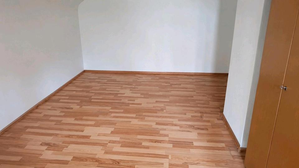 Dachgeschoßwohnung Schopfheim - 1 Zimmer, 25 m&sup2;, 550&euro; | Angebot:26618476