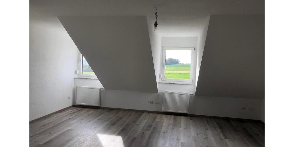 Dachgeschoßwohnung Herbertingen - 3 Zimmer, 100 m&sup2;, 850&euro; | Angebot:26014425