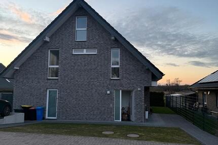 Wohnung Herford - 4 Zimmer, 100 m&sup2;, 1.300&euro; | Angebot:25299056