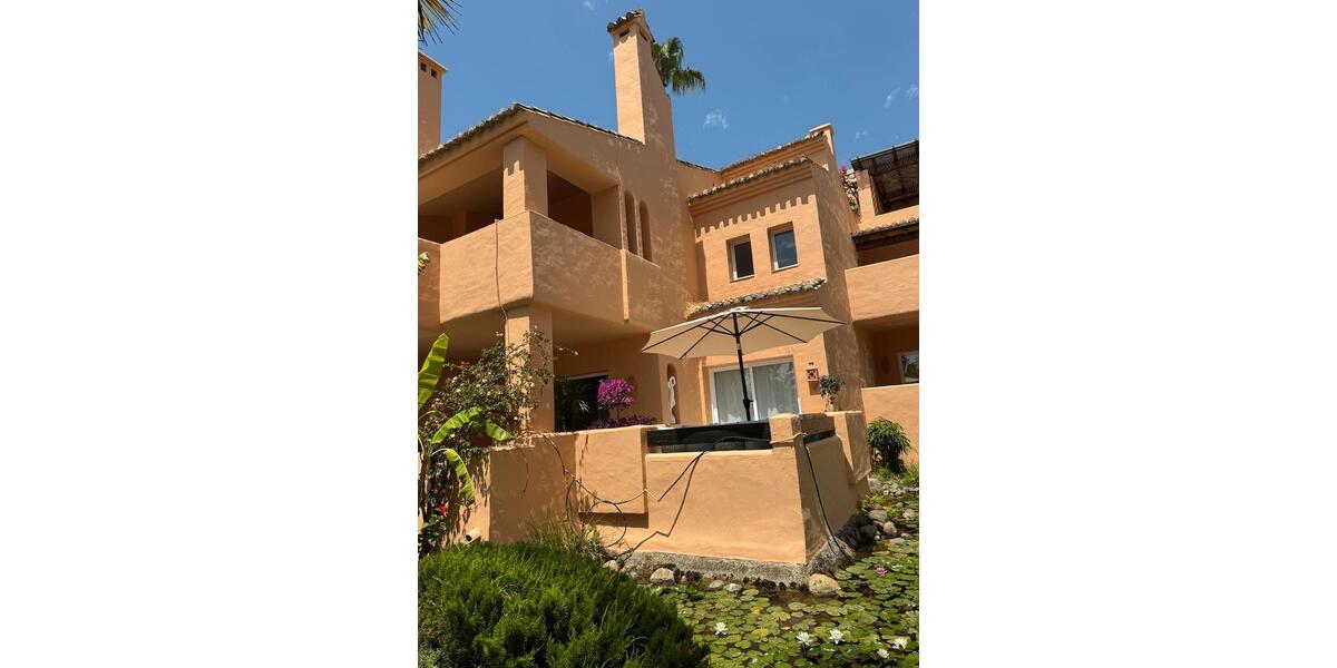 Terrassenwohnung Grünwald - 3 Zimmer, 120 m&sup2;, 1.800&euro; | Angebot:24509608