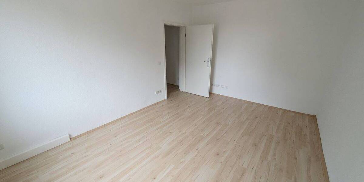 Etagenwohnung Chemnitz Lutherviertel - 3 Zimmer, 60 m&sup2;, 335&euro; | Angebot:26758899