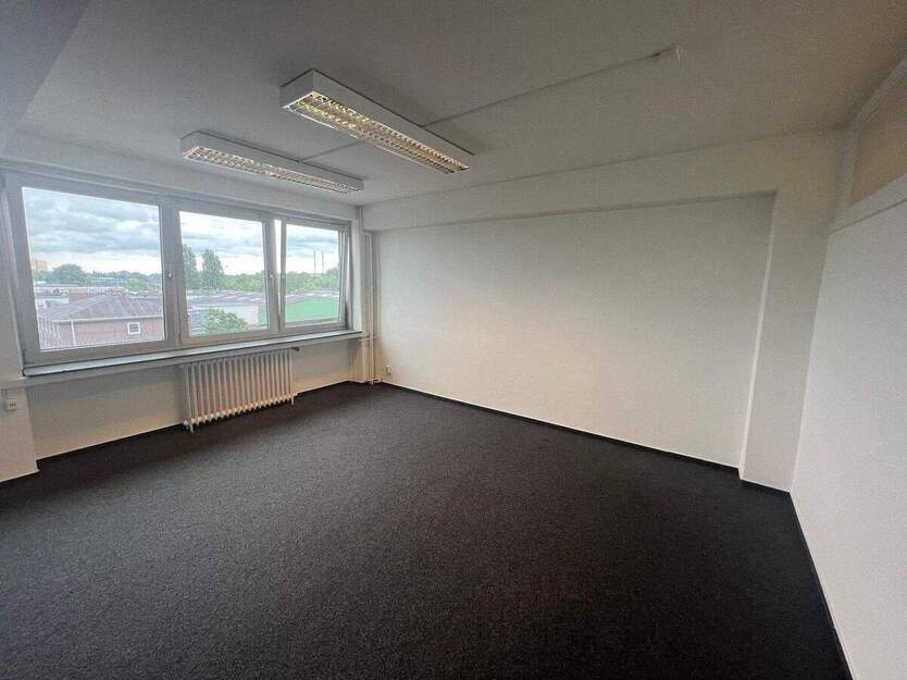 25 m² Start-Up Büroraum im 2.OG zimmer