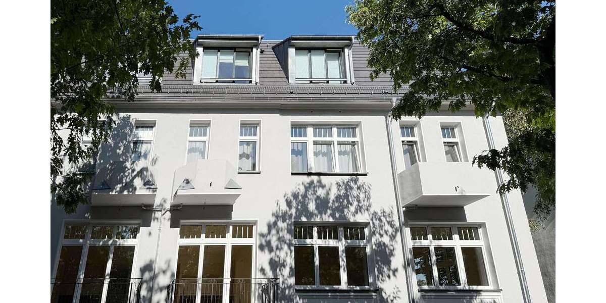Etagenwohnung Berlin Steglitz-Zehlendorf - 2 Zimmer, 82 m&sup2;, 1.258&euro; | Angebot:27034386