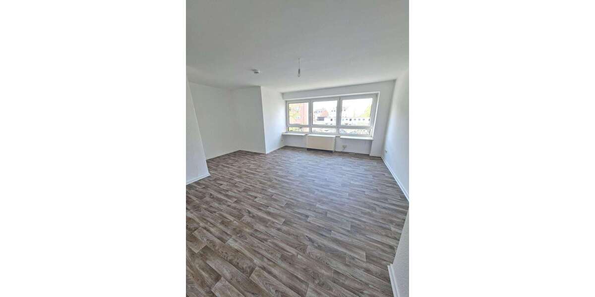 Etagenwohnung Duisburg - 1 Zimmer, 34 m&sup2;, 420&euro; | Angebot:26174384