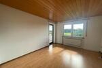 Wohnung ( ca. 175 qm, 7 Zimmer, Balkon, Großer Garten )