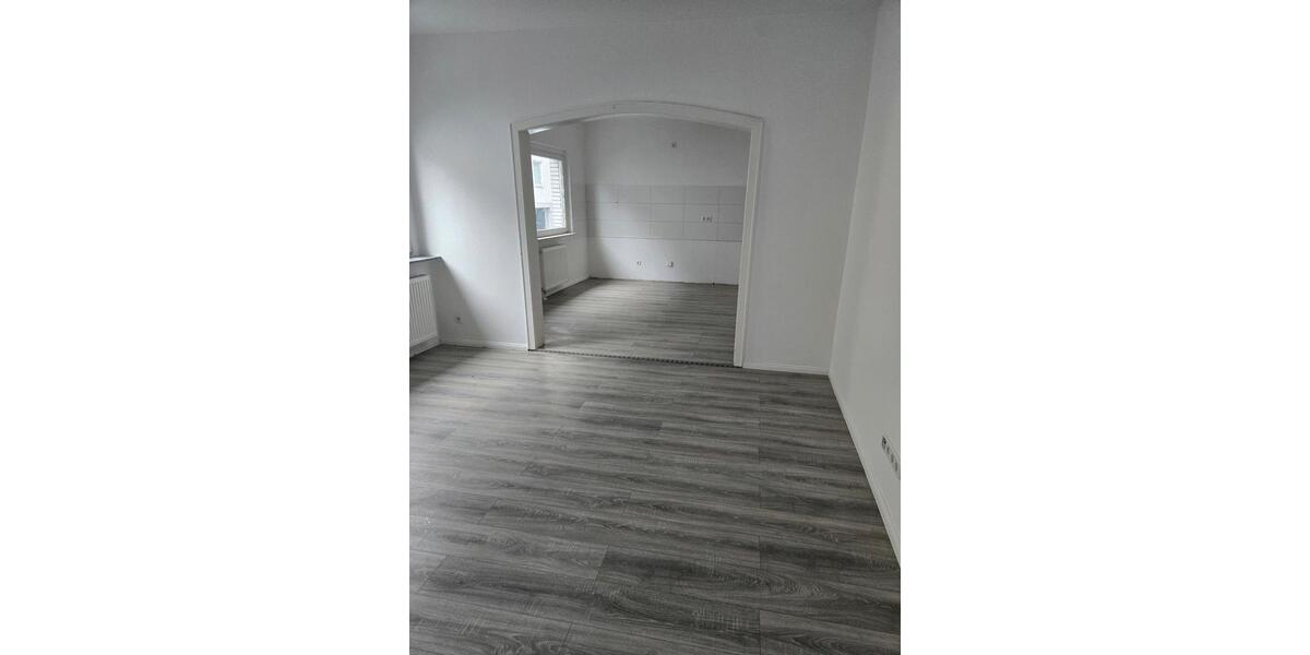 Etagenwohnung Wuppertal Barmen - 4 Zimmer, 90 m&sup2;, 1.190&euro; | Angebot:26226679