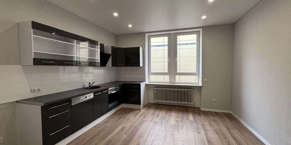 Etagenwohnung Kaiserslautern Betzenberg - 5 Zimmer, 106 m&sup2;, 1.330&euro; | Angebot:25231242