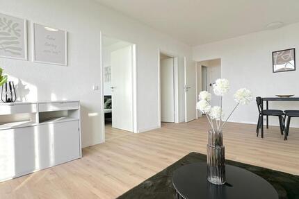 2-Zi-Wohnung im 18. OG | Voll möbliert | Erstbezug| 1.005€ warm | LU-Mitte 2 zimmer