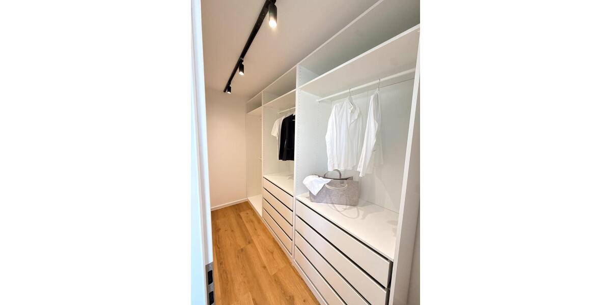 Etagenwohnung Bodenheim - 2 Zimmer, 60 m&sup2;, 1.250&euro; | Angebot:25449604