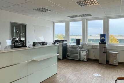 Büro in Leipzig 2.405,50 € 283 m² zimmer