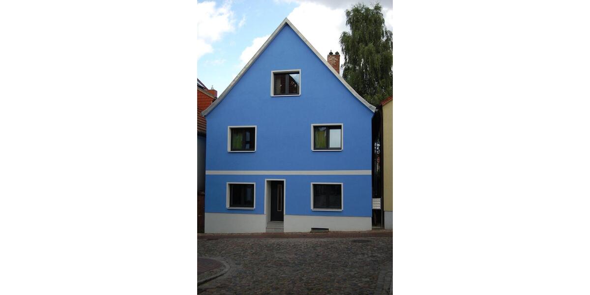 Etagenwohnung Waren (Müritz) - 1 Zimmer, 35 m&sup2;, 398&euro; | Angebot:25976576