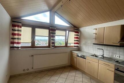 Wohnung Cham - 3 Zimmer, 100 m&sup2;, 700&euro; | Angebot:27592391